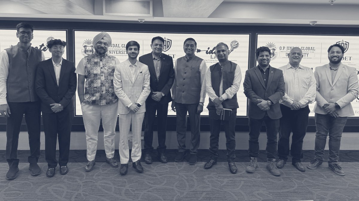 Delegates and organisers at the CADET Closed Strategic Roundtable, 9 May 2026, New Delhi